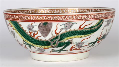 Chinese Large Qing Porcelain Famille Verte Palette Dueling Dragons