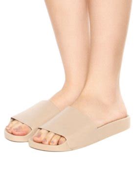 Chinelo Slide Moleca Tira Larga Nude Compre Agora Dafiti Brasil