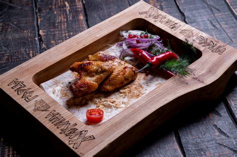 Куриные крылья - Хижина Горца ресторан-музей