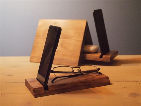 WOODEN Triangle BOOKREST Book ORGANISER Bedside Table - Etsy