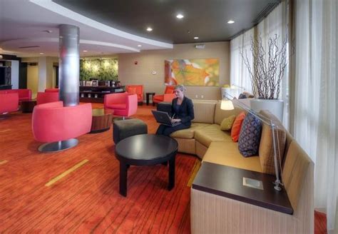 Courtyard Medford Airport $179 ($̶1̶9̶9̶) - UPDATED 2018 Prices & Hotel ...