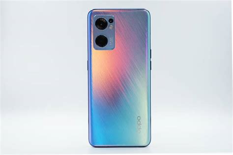 Oppo Reno7 5g Di Indonesia Tampil Modern Berkat Laser Direct Imaging