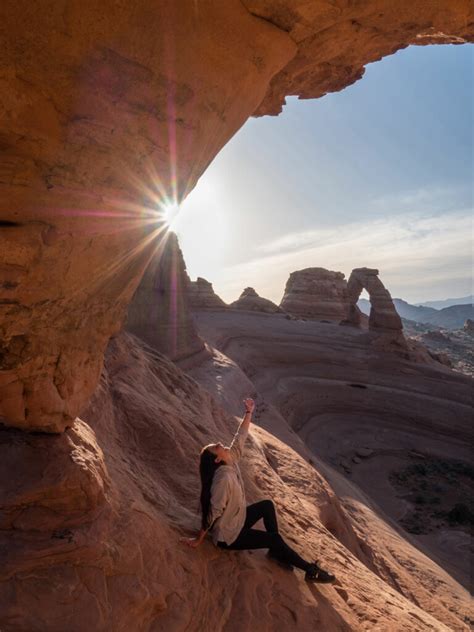 Wanderung Zum Delicate Arch Im Arches Nationalpark Zu Sonnenaufgang