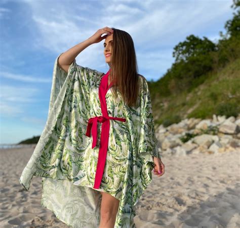 Jak wyglądać modnie na plaży