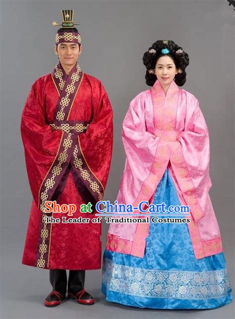 Traditional Korean Costumes Emperor And Empress Formal Attire