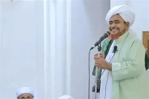 Habib Omar Bin Hafidz Perjuangkan Islam Rahmatan Lil Alamin Di Era