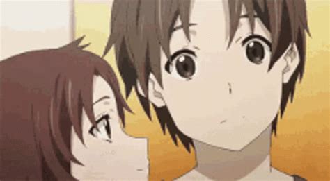 Share 94+ anime kiss gif cute best - in.cdgdbentre