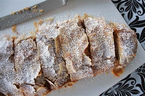 Apfelstrudel Austrian Apple Strudel Mission Food Adventure