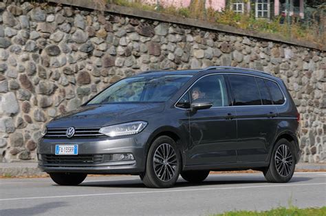 Prova Volkswagen Touran Scheda Tecnica Opinioni E Dimensioni Tdi