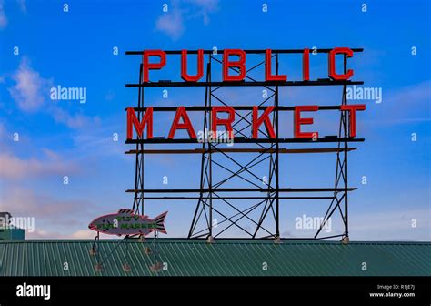 Famous Pike Place Market Hi Res Stock Photography And Images Alamy