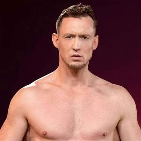 Trans Angels Pierce And Emma Rose Tie Up His Wife Lily Lovecraft To Watch Them Fuck But She