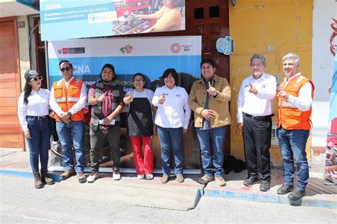 Minem Familias De Tacna Acceden Al Servicio De Gas Natural De Manera