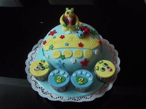 Colouredsugars Special Agent Oso Cake