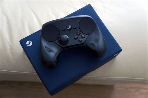 Steam Controller review: Valve's sturdy and odd-looking gamepad ...