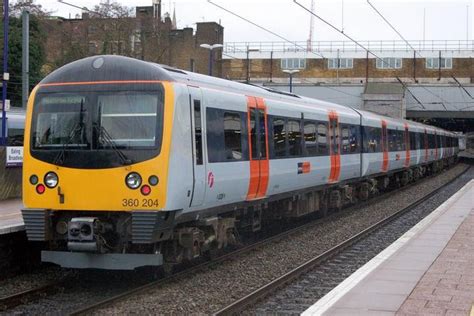 Br Class 360 Desiro In First Heathrow Connect — Built By Siemens British Rail Great Western