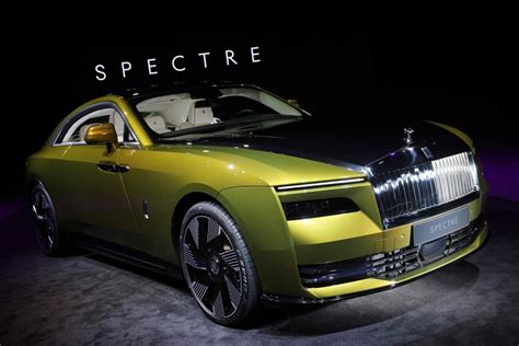 Inside Rolls-Royce’s first electric car, the glam Spectre: the British ...