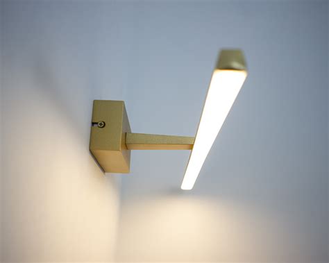 Lustre Arandela Dourada Fosco Para Quadro Espelho Cm Led W