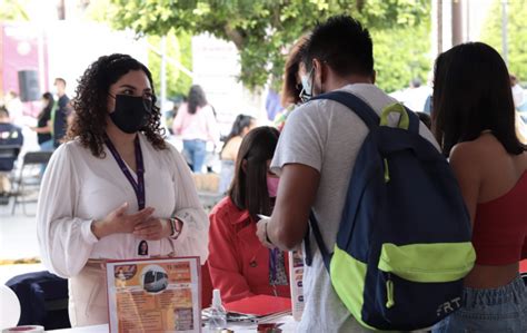 Ofertar Secretar A De Trabajo M S De Mil Vacantes En Primera Feria