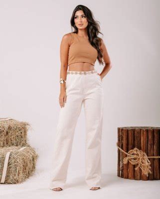 Cal A Jeans Off Wide Leg Feminina Cintura Alta Barra Desfiada Off