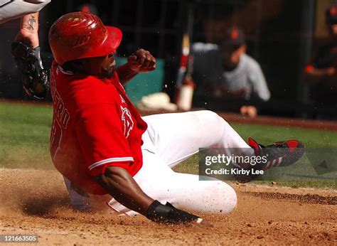 6,351 Angels Vladimir Guerrero Photos & High Res Pictures - Getty Images