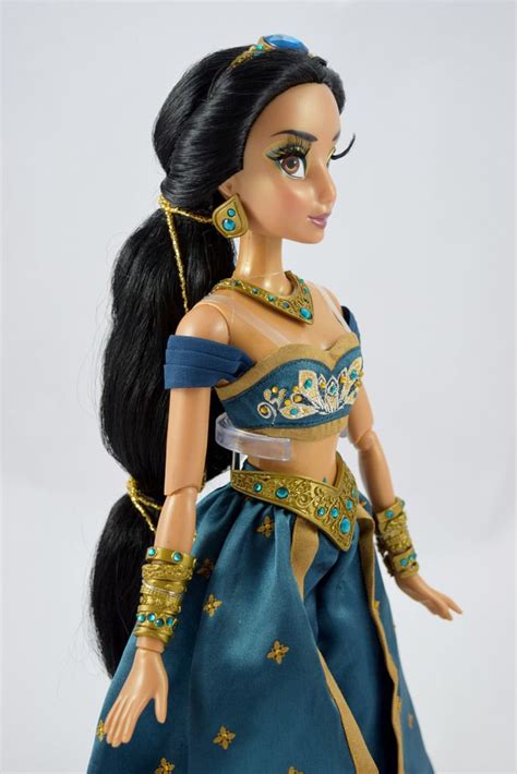 Limited Edition Teal Jasmine 17 Doll Us Disney Store Purchase Deboxed Standing