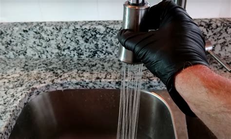 Kitchen Faucet Stuck On Spray Mode How To Fix Kitchenprofy