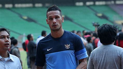 Foto Pemain Naturalisasi Kecewa Latihan Timnas Hanya Diikuti Pemain