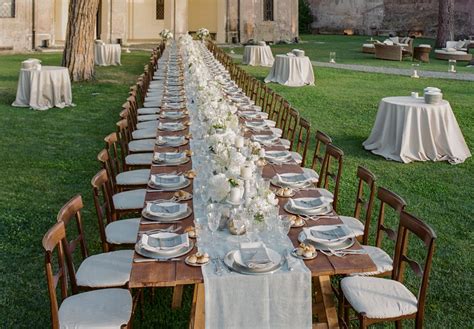 The Best Seating Arrangement For Intimate Wedding Receptions Intimate