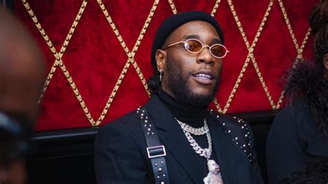 Burna Boy A Sacrifi Sa Virilit Le Chanteur Au C Ur D Un