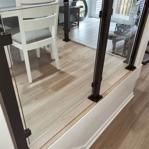 Black Vision Glass Railing - South Windsor, CT - Glass Railing for Decks