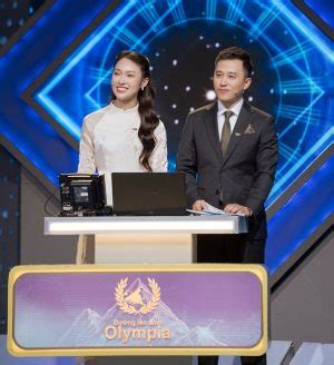 Mc Kh Nh Vy L Con Ai Ti U S I T Hot Girl Th Ti Ng