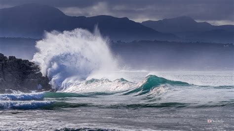 Crashing Waves Over The Rocks 8500728 Edit DPC Photography