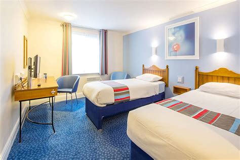 Travelodge Borehamwood Studio Way Hotel - Book Now