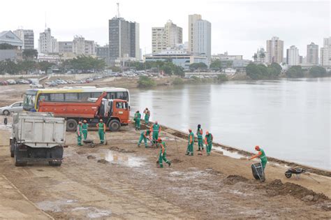 Dia Mundial da Água comemorado plantio de mudas e limpeza no