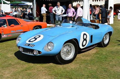 Photo FERRARI 500 Mondial Series II compétition 1955 médiatheque