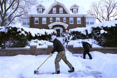 A massive U.S. winter storm makes holiday travel dangerous : NPR