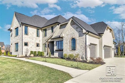 Luxury Custom Home Builder in Zionsville, Indiana - Executive Homes