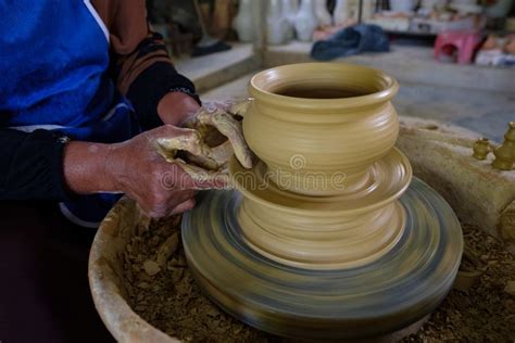 Closeup of Local Woman Demonstrates on Making Traditional Clay Jar Called Stock Photo - Image of ...