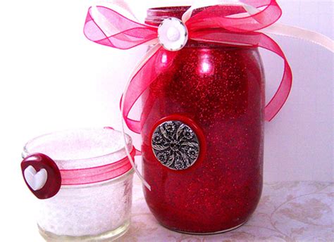 How To Make Glitter Jars Craft Tutorials And Recipes Crafting Library