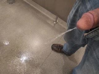 休息站的布丁小便 Pornhub Gay