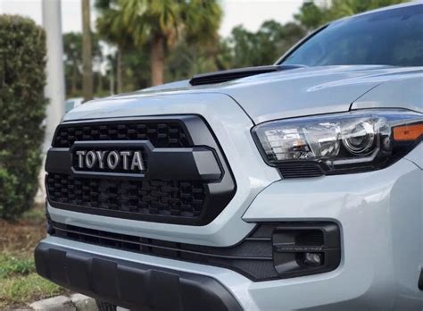 Parrilla Trd Pro Original Para Toyota Tacoma