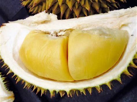 Apa Terjadi Kalau Orang Darah Tinggi Makan Durian? - MASKULIN