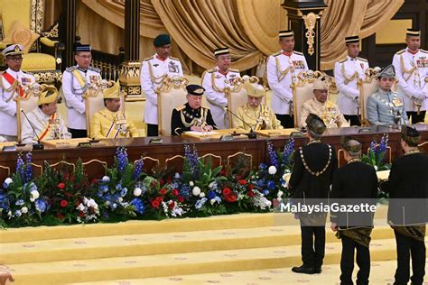 Istiadat Sultan Ibrahim Lafaz Sumpah Jawatan Yang Di Pertuan Agong Ke