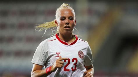 Officielt: Sofia Svava skifter til Real Madrid | BT Fodbold - www.bt.dk