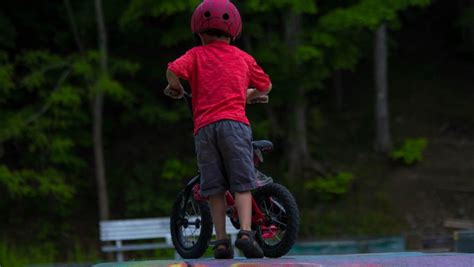 Un Copil De Ani Care Nv A S Mearg Pe Biciclet A Provocat Moartea