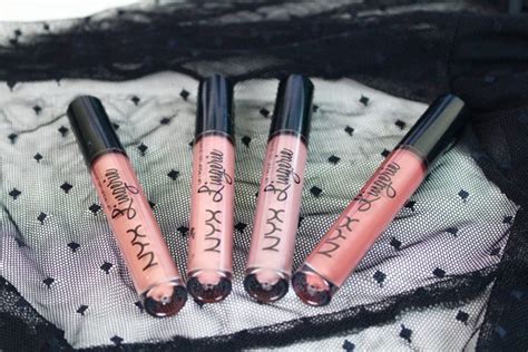 Lingeries De Chez NYX Entre Nude Glamour Beauty And The Brunette