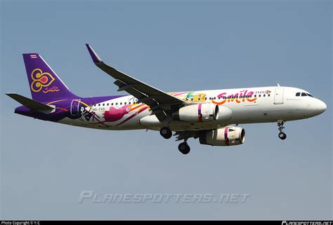 HS TXQ Thai Smile Airbus A320 232 WL Photo By Chung Yueh ID 826724