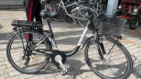 Ruba Una Bicicletta Elettrica Arrestato Dai Carabinieri