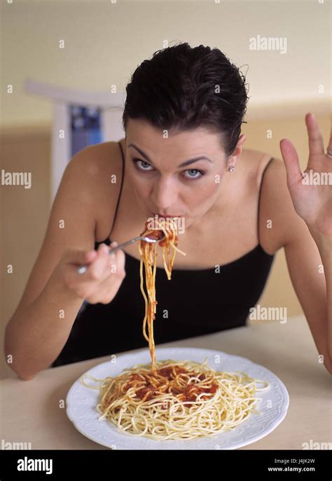 Woman Young Eat Spaghetti Food Dish Noodles Noodle Pasta Dish