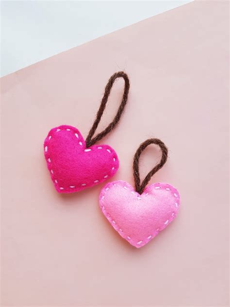 Valentines Felt Heart Plush Ornament Easy Things To Sew